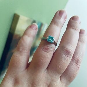 18k white gold topaz ring 55mm